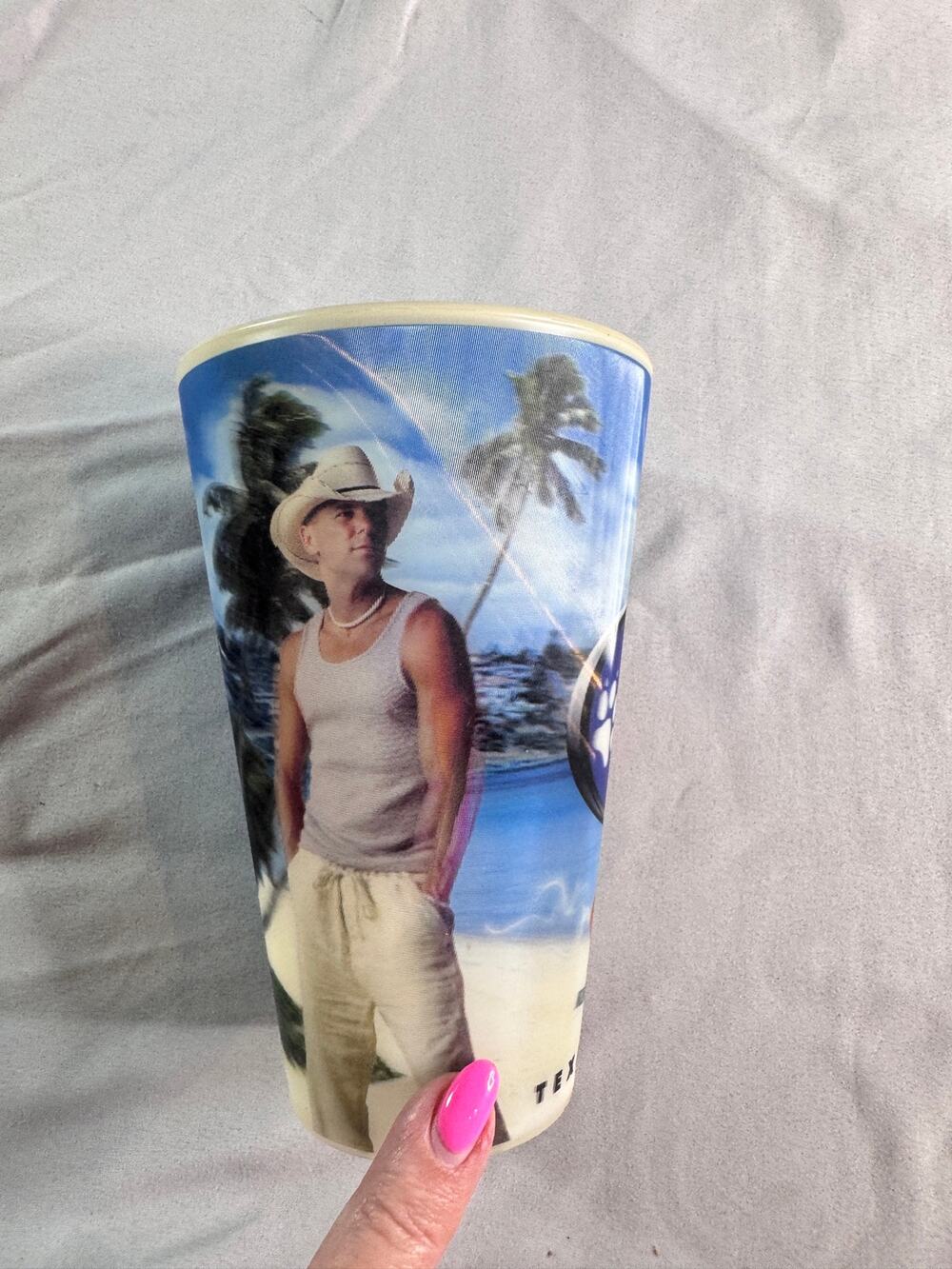 Kenny Chesney 99.5 The Wolf Lenticular Cup KPLX Texas Country Promo Vintage